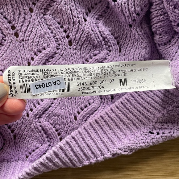 Lilac to purple oversized sweater, suitable for fall and spring. Size M. - Picture 5 of 9